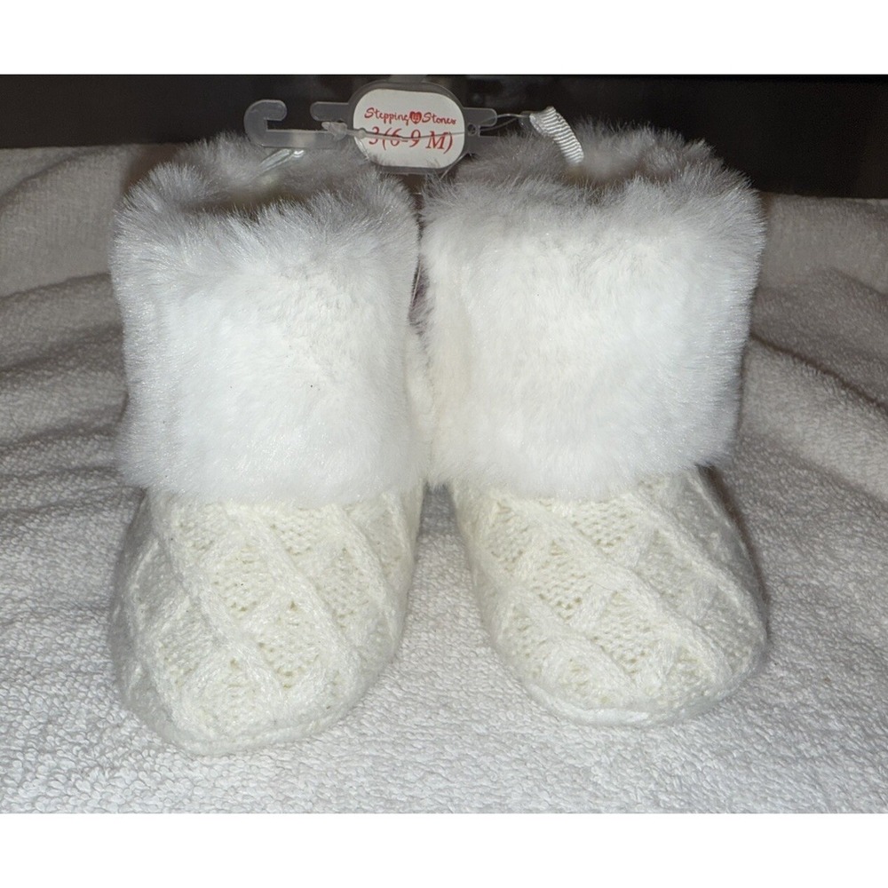 New!! Stepping Stones White Faux Fur Booties‎ Size: 3(6-9mo)